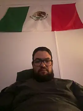 Snapshot of javier_89ER chatting on April 7, 2026, 8:15 am javier 89ER online show from April 7, 2026, 8:15 am