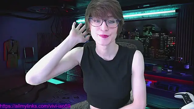 Snapshot of vivi-iso59 chatting on February 14, 2026, 3:03 am vivi-iso59 online show from February 14, 2026, 3:03 am