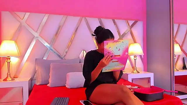 JadeeKhan online show from October 19, 2025, 12:00 am