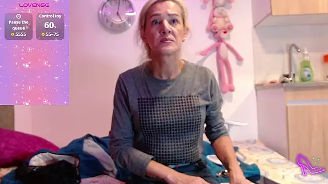 AllysonStonne online show from February 7, 2026, 12:03 am