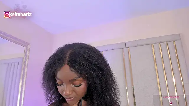 Keirahartz online show from March 25, 2026, 12:00 pm