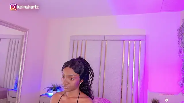 Keirahartz online show from July 15, 2026, 11:59 am