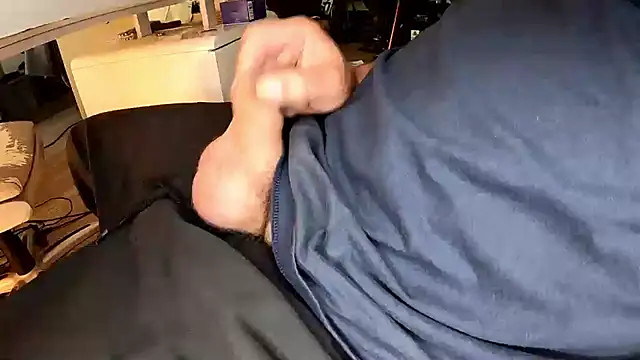 Snapshot of hornysmallcockgermany chatting on October 20, 2025, 7:31 am hornysmallcockgermany online show from October 20, 2025, 7:31 am