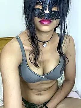 Snapshot of Elinacam chatting on November 14, 2025, 6:45 am Elinacam online show from November 14, 2025, 6:45 am