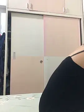 Vitamin sexy online show from November 8, 2025, 6:13 am