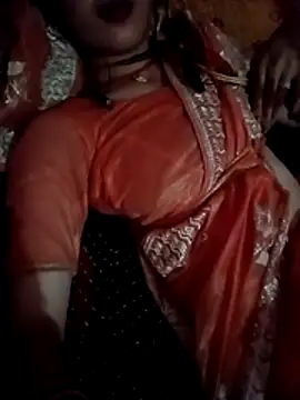 Snapshot of SpicyRoshni chatting on May 14, 2026, 5:09 pm SpicyRoshni online show from May 14, 2026, 5:09 pm