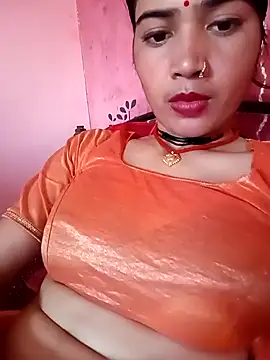 Snapshot of SpicyRoshni chatting on May 18, 2026, 5:24 am SpicyRoshni online show from May 18, 2026, 5:24 am
