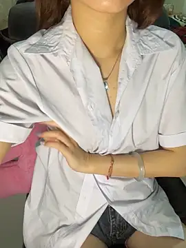 Snapshot of Meo-210123 chatting on September 29, 2025, 3:55 am Meo-210123 online show from September 29, 2025, 3:55 am