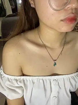 Snapshot of Meo-210123 chatting on October 11, 2025, 3:28 am Meo-210123 online show from October 11, 2025, 3:28 am