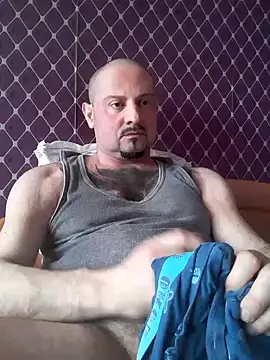  NEREZA  online show from September 28, 2025, 1:27 pm