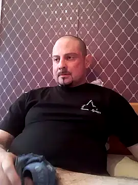  NEREZA  online show from September 30, 2025, 4:01 pm