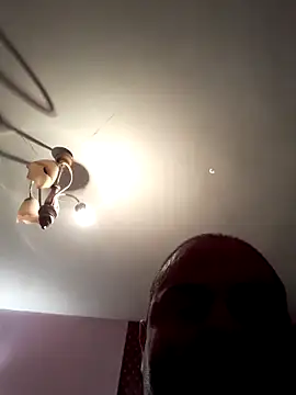  NEREZA  online show from March 11, 2026, 9:21 pm