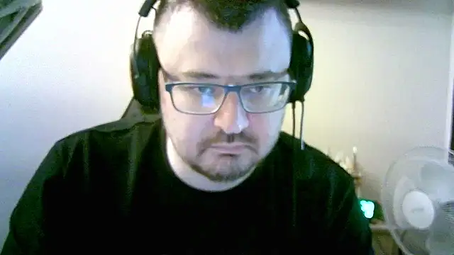 SirAbuser online show from November 7, 2025, 7:30 am