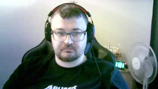 SirAbuser online show from November 17, 2025, 8:31 am