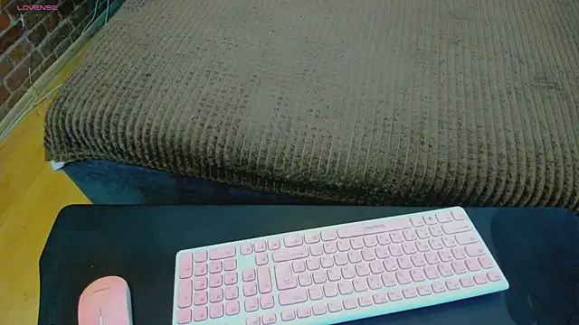 Cutiee Alicee online show from February 27, 2026, 7:58 pm