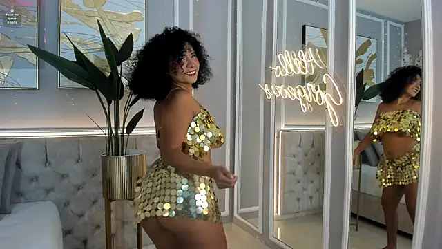 ellette   online show from November 14, 2025, 7:23 pm