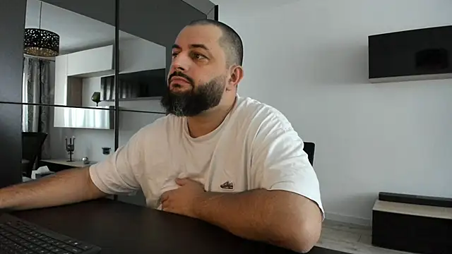 Snapshot of DravenPeak chatting on September 18, 2025, 6:04 am DravenPeak online show from September 18, 2025, 6:04 am