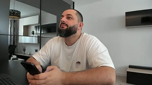 Snapshot of DravenPeak chatting on September 21, 2025, 7:43 am DravenPeak online show from September 21, 2025, 7:43 am