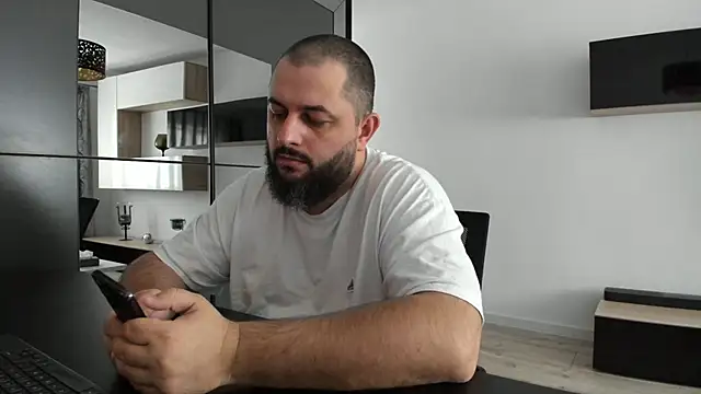 Snapshot of DravenPeak chatting on September 23, 2025, 12:08 pm DravenPeak online show from September 23, 2025, 12:08 pm