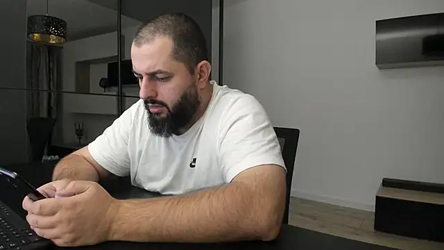 Snapshot of DravenPeak chatting on September 29, 2025, 6:24 pm DravenPeak online show from September 29, 2025, 6:24 pm