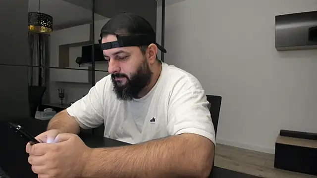 Snapshot of DravenPeak chatting on October 12, 2025, 3:33 pm DravenPeak online show from October 12, 2025, 3:33 pm