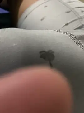 Kuaker077 online show from September 12, 2025, 12:00 am