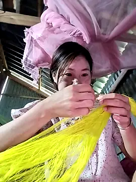 vivi cute online show from October 7, 2025, 1:14 am