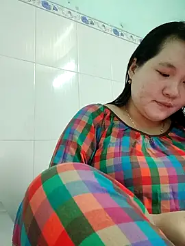  Babyrose  online show from February 13, 2026, 6:15 pm