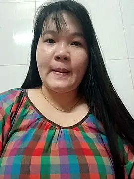  Babyrose  online show from March 24, 2026, 5:29 pm