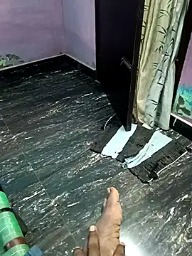 dolphiinn online show from November 26, 2025, 2:18 pm