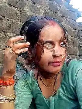 Snapshot of Mohini-xx chatting on September 30, 2025, 1:21 am Mohini-xx online show from September 30, 2025, 1:21 am