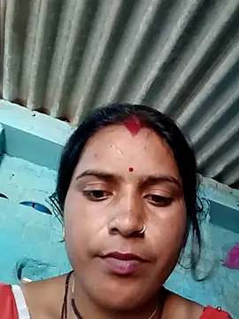 Snapshot of Mohini-xx chatting on October 15, 2025, 6:46 am Mohini-xx online show from October 15, 2025, 6:46 am