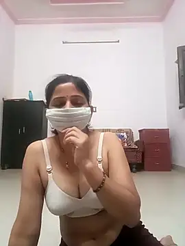 Snapshot of BITEXBABYlove chatting on October 6, 2025, 2:47 pm BITEXBABYlove online show from October 6, 2025, 2:47 pm