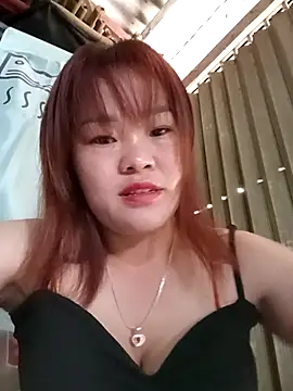 sukabae00 online show from October 8, 2025, 8:23 am