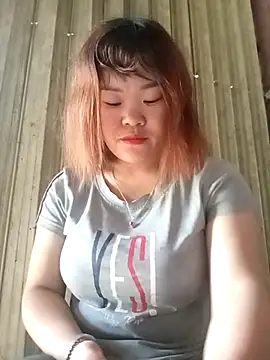sukabae00 online show from May 12, 2026, 12:08 am