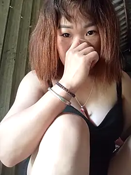 sukabae00 online show from May 17, 2026, 1:03 am