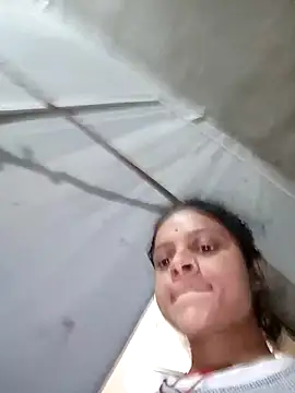 Sonam dhakad online show from December 20, 2025, 11:34 pm