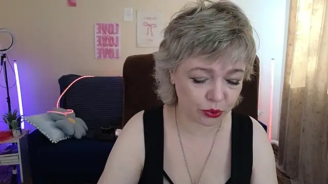 Rosette Pricky online show from June 27, 2026, 2:44 pm