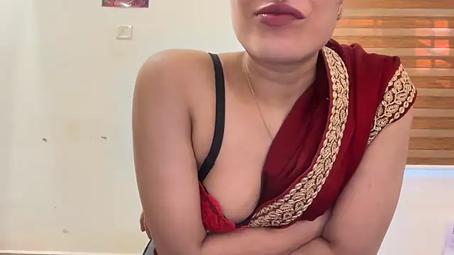 LucytheDevilQueen online show from December 5, 2025, 3:15 am