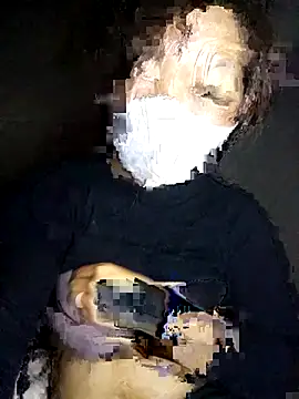 qychiu online show from November 12, 2025, 8:37 am