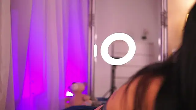 ChloeObril online show from October 1, 2025, 3:23 am