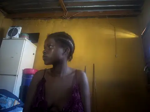 Caramelchick01 online show from October 9, 2025, 6:55 am