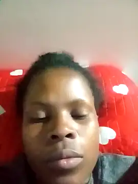 Caramelchick01 online show from October 16, 2025, 8:10 pm