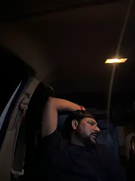 DeepakFucker01 online show from October 22, 2025, 4:18 pm