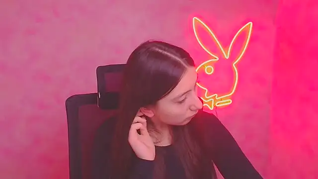 ScarlettVibe  online show from October 22, 2025, 5:19 am