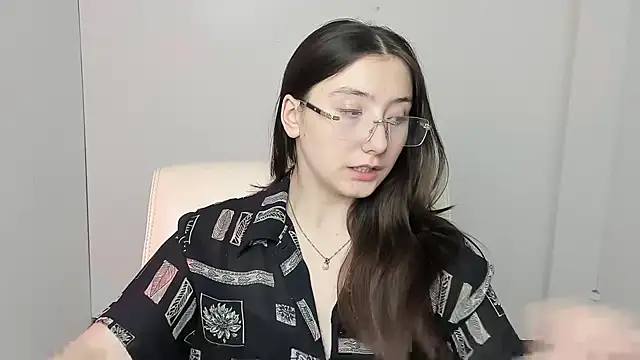 ScarlettVibe  online show from November 2, 2025, 6:27 am