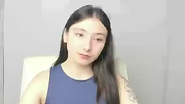 ScarlettVibe  online show from November 13, 2025, 12:15 pm