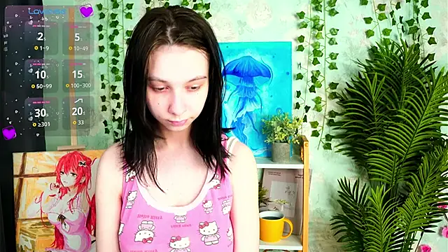 SuzanneHowse online show from May 18, 2026, 4:13 pm