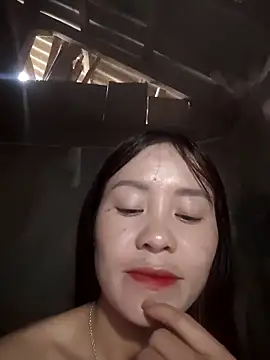 Snapshot of TinTim02 chatting on March 23, 2026, 9:46 am TinTim02 online show from March 23, 2026, 9:46 am