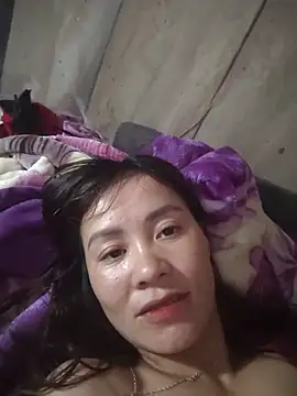TinTim02 online show from May 18, 2026, 4:29 am